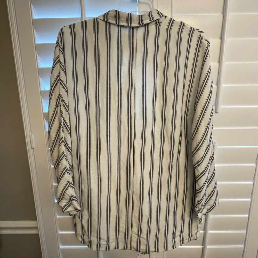 Anthropologie Pilcro White and Blue Striped Blazer Relaxed Fit - Picture 8 of 10